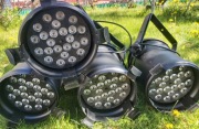 Reflektor sceniczny par 4 szt. 24 led
