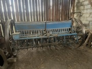 Siewnik zbożowy szerokość 2,2m ,2x11 lejów