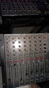 Behringer pro mikser dx2000 usb