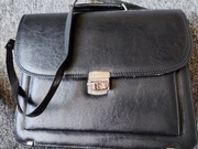 Torba na ramię czarna. Męska wejdzie A4. Duża. Aktówka 