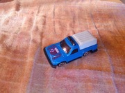 Samochód samochodzik auto autko zabawka model mały samochodzik 7cm