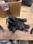 Obudowa termostatu Peugeot Boxer 2.2 BlueHDi 2020r. - Sprawna