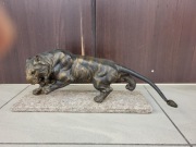 Tygrys. Figura...........