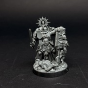 Space Marines - Captain with Relic Shield - 25A