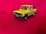 ARO 242 skala 1:43