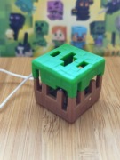 Figurka DIRT BLOCK BLOK TRAWY Minecraft Kinder Joy VC336