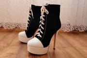 botki na wysokiej szpilce z platformą, czarno-białe r. 41