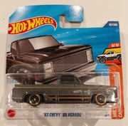 HOT WHEELS '83 CHEVY SILVERADO 157/250 n521 HOT TRUCKS  9/10