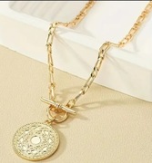 Złoty elegancki Wisiorek naszyjnik z monetą z cyrkonią