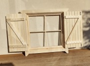 Okno drewniane z okiennicami producent 60/60