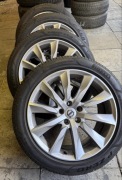 Alufelgi 5x108 18 cali Volvo V90 S90 V60 S60 opony letnie Pirelli 245/45/18