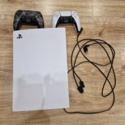 Playstation 5 CFi 1216A, 2 pady