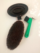 Szczotka+ zgrzebło+ skrobak do kopyt