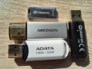 Pendrive 128,32,16 GB + gratis