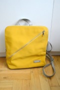 Boscha plecaczek plecak musztardowy minimalizm szary