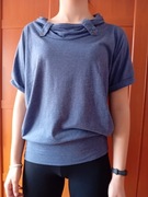 Fioletowa koszulka oversize