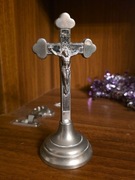 Stary krzyż kolędowy ukrzyżowanie jezusa w kolorze srebrnym 