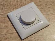 PK1 Obrotowy ściemniacz LED bezprzewodowy panel naścienny - 3V 2,4GHz