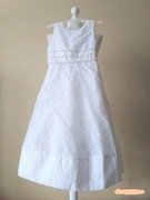 Sukienka KOMUNIA 128 perły haft