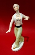 NEUNDORF - Kobieta w tańcu - Antyk - Porcelana