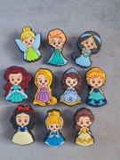 Przypinka ozdoba do butów typu crocs  księżniczka 