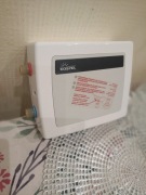 Elektryczny przepływowy podgrzewacz wody Kospel EPO2-4 AMICUS o mocy 4,4 kW