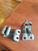  ZAWIAS KLAPY TYŁ SKODA OCTAVIA I KOMBI