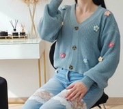 Sweter kardigan damski kwiatki 