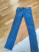 Jeansy rurki slim 158 cm wiązane Sinsay 