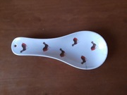 Podstawka pod łyżkę do zawieszenia w kształcie łyżki wzór ptaszki Leonardo