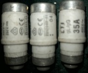 3szt. Bezpiecznik butelkowy neozed 35A gwint E18 gG ETI 400V ac
