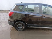 Suzuki SX4 S-cross tylnie błotniki cały tył 