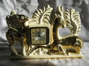 Stary porcelanowy zegar Francuski z motywem myśliwskim, pozłacany