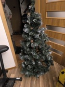 Choinka sztuczna 150 cm Plus lampki LED 