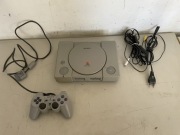 SONY PS1 9002 konsola 