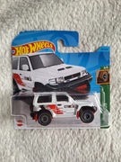 Samochodzik Hot Wheels Mitsubishi Pajero Evolution