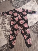 Pajacyk czarny w kwiaty r. 62 