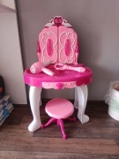 Toaletka dla małej księżniczki 