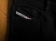 DIESEL SLEENKER W30/L32 Slim Skinny Czarne Jeansy Stretch 98% Bawełna