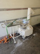 Przesiewacz do mąki Ibis