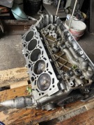 Silnik Audi R8 DKA Lambo Blok słupek z wałem