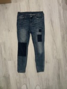 Spodnie jeansowe w łaty