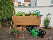 Solidna ręcznie wykonana na wymiar Drewniana donica, do ogrodu na balkon