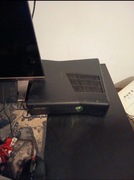 Xbox 360 + 2 pady + Kinect + Gry 
