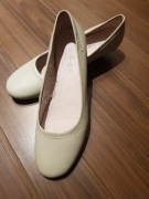 Buty niski obcas, skóra, kaczuszki, szpilki 40