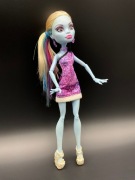 Monster High Abbey Bominable – G1 (Mattel 2008/2010)