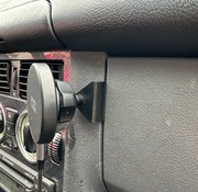 Zestaw uchwyt na telefon i ładowarka – Mercedes SLK R170 – iPhone, Android