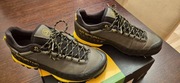 Buty trekkingowe męskie La Sportiva TX5 Low GTX carbon/yellow II 42,5