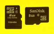 microSDHC 8 GB >> T O S H I B A >> S A N D I S K