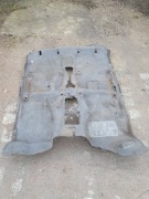 Dywan wykładzina kompletna Nissan Terrano II Ford Maverick krótki 3 drzwi